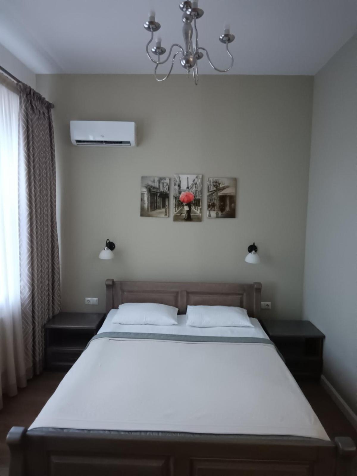 Gosudar Hotel Kropyvnytskyj Eksteriør billede