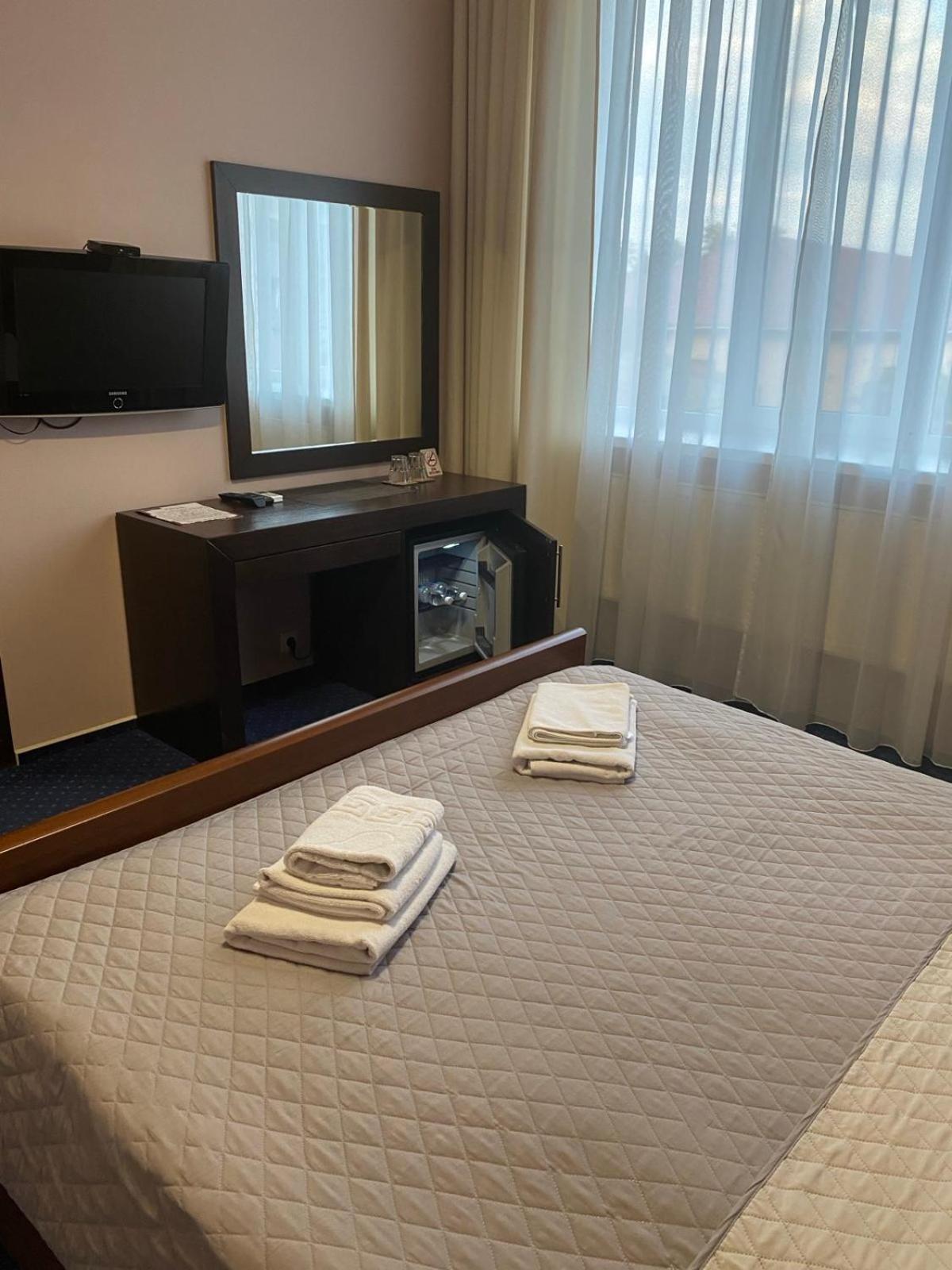 Gosudar Hotel Kropyvnytskyj Eksteriør billede