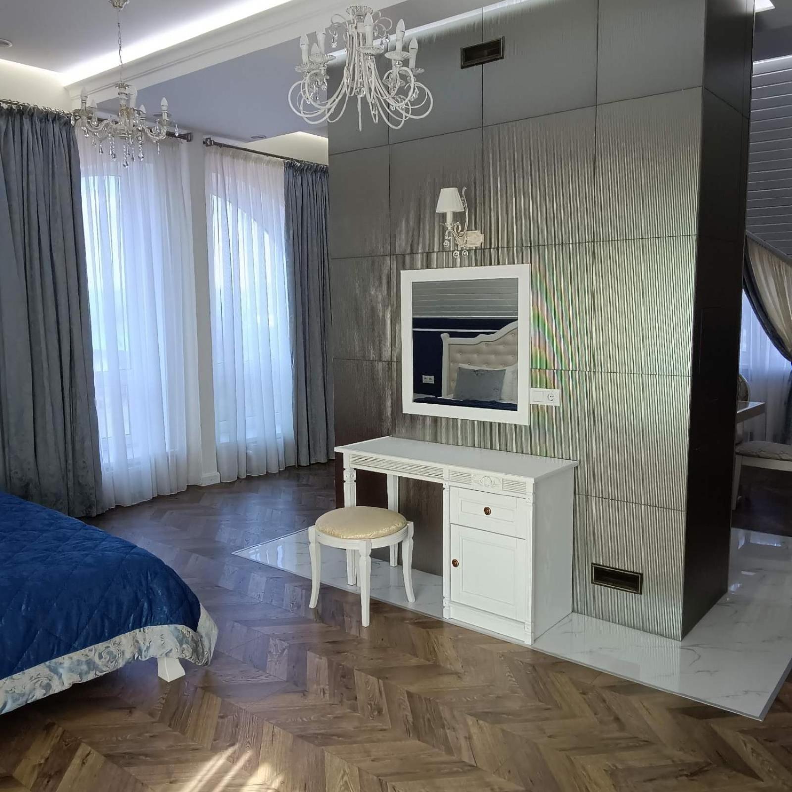Gosudar Hotel Kropyvnytskyj Eksteriør billede