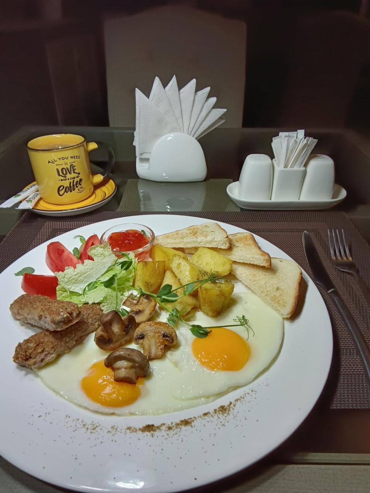Gosudar Hotel Kropyvnytskyj Eksteriør billede